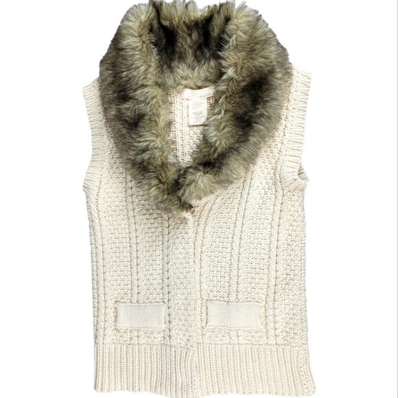 Anthropologie/Kaisely Faux Fur Collar Sleeveless Snap Closure Sweater - Picture 6 of 8